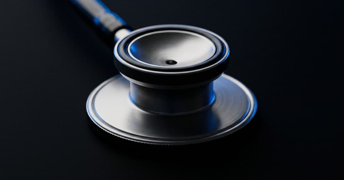 Cover: MedTech marketing in Russia 2026: advertising clinics through Ya.Direct + content